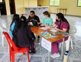 Triaje de pacientes en brigadas médicas en barrios del sur