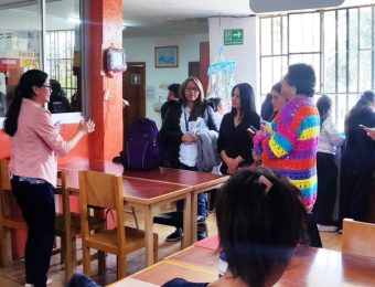 Elena León, directora de Protección Integral, explica la metodología de trabajo en discapacidad